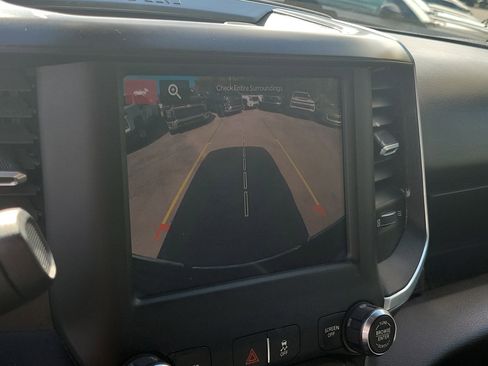 Used 2024 RAM 2500 Big Horn image 32