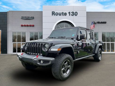 Used 2022 Jeep Gladiator Rubicon w/ LED Lighting Group AWD/4WD image 2