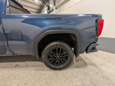 Used 2021 GMC Sierra 1500 Elevation image 8