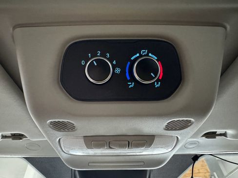 Used 2020 Ford Transit 350 XLT image 15