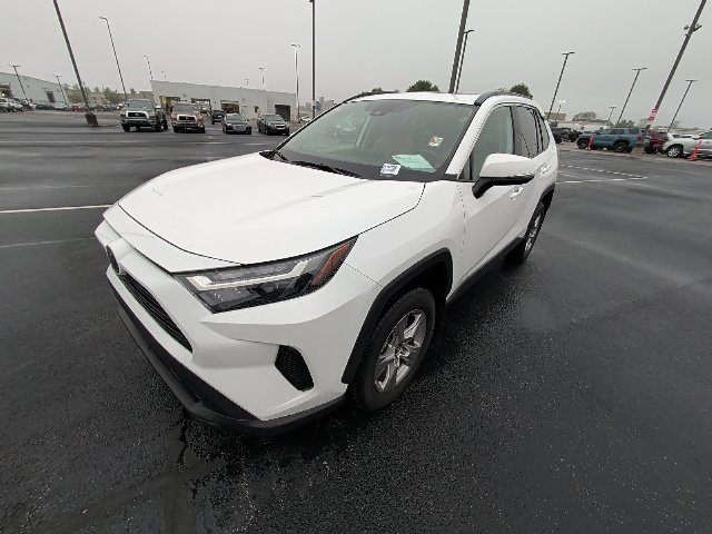 Used 2025 Toyota RAV4 XLE w/ Convenience Package FWD image 14