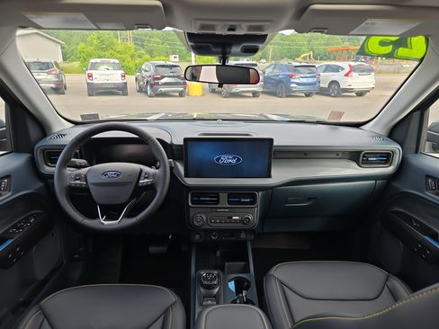 New 2025 Ford Maverick Lobo image 15