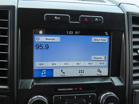Used 2017 Ford F150 XL w/ Equipment Group 101A Mid AWD/4WD image 29