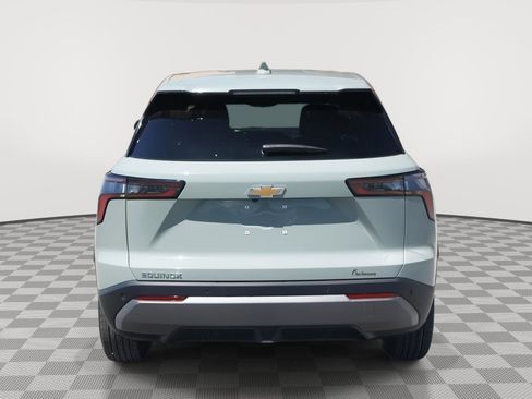 New 2026 Chevrolet Equinox LT FWD image 4
