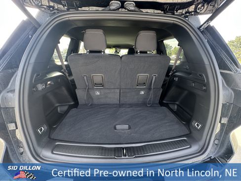 Used 2024 Jeep Grand Cherokee L Laredo w/ Luxury Tech Group I image 11