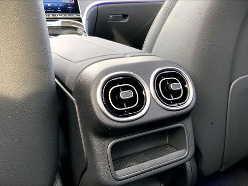 Certified 2026 Mercedes-Benz GLC 300 4MATIC image 22