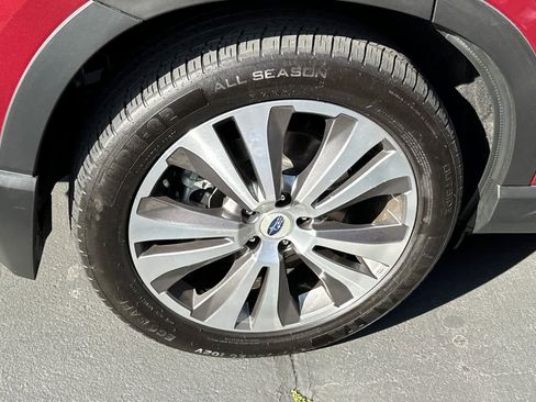 Used 2022 Subaru Ascent Touring image 13