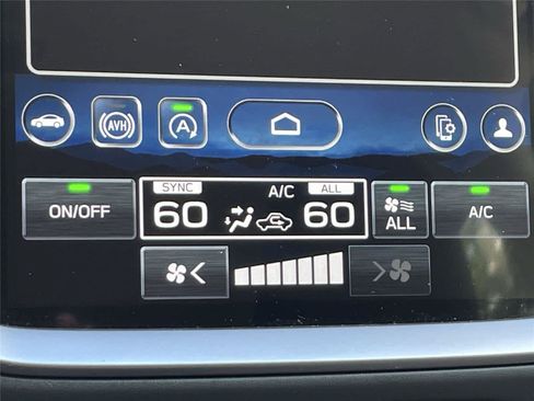 Certified 2024 Subaru Crosstrek 2.0i Premium w/ Crosstrek Mirror Package AWD/4WD image 22