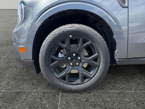 New 2026 Ford Maverick Lariat AWD/4WD image 10