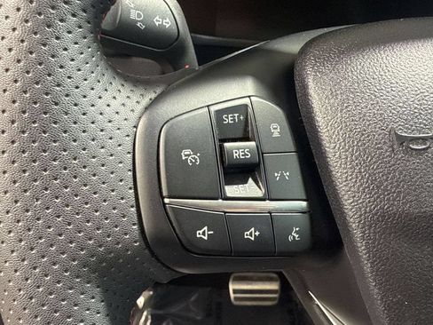 Used 2023 Ford Escape ST-Line w/ Tech Pack #1 AWD/4WD image 19
