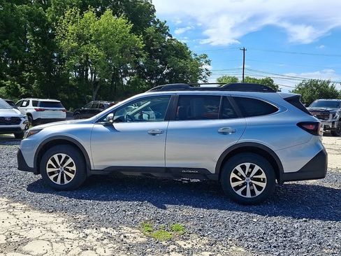 Used 2020 Subaru Outback Premium AWD/4WD image 6