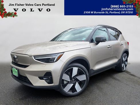 Certified 2023 Volvo XC40 Recharge Ultimate image 1