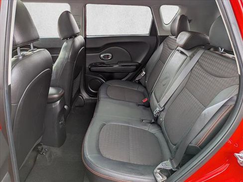 Used 2017 Kia Soul ! w/ Tech Package FWD image 19
