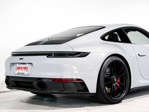 Used 2023 Porsche 911 Carrera GTS image 40