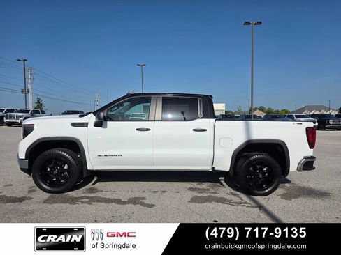 Used 2024 GMC Sierra 1500 Pro w/ Pro Value Package AWD/4WD image 4