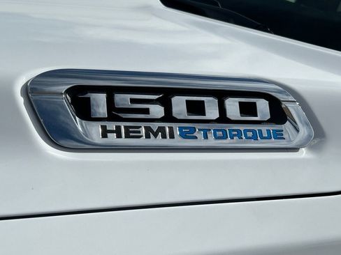 Used 2024 RAM 1500 Laramie image 27