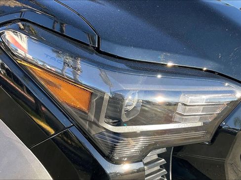 New 2025 Toyota Tacoma TRD Off-Road image 13