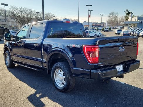 Used 2023 Ford F150 XL w/ Trailer Tow Package image 4