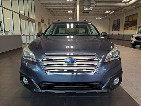 Used 2017 Subaru Outback 2.5i Premium AWD/4WD image 2