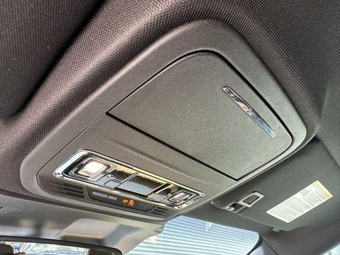 Used 2023 Lincoln Corsair Reserve FWD image 28