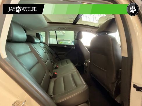 Used 2012 Volkswagen Tiguan S FWD image 18