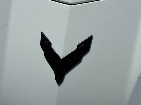 Used 2024 Chevrolet Corvette Z06 w/ Stealth Interior Trim Package RWD image 31