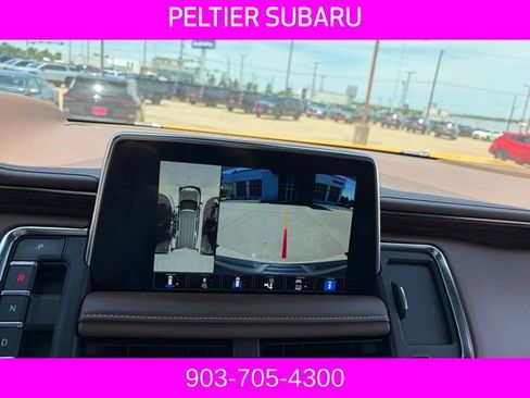 Used 2023 Chevrolet Suburban High Country AWD/4WD image 12