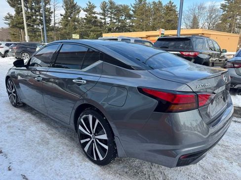 Used 2019 Nissan Altima 2.5 Platinum image 5