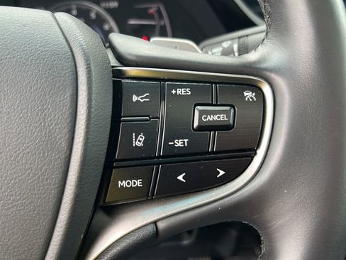 Used 2022 Lexus ES 350 w/ Accessory Package image 23