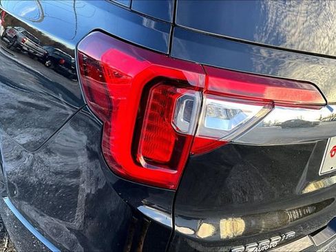 Used 2023 GMC Acadia Denali w/ Denali Ultimate Package image 32