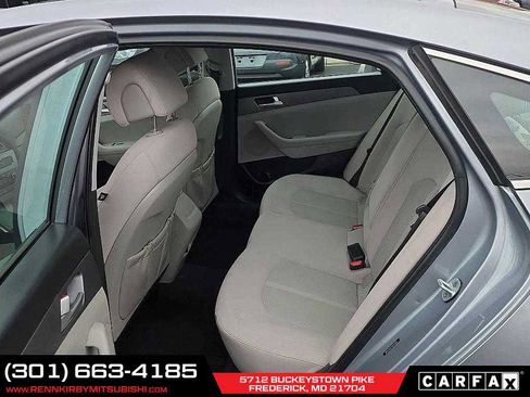 Used 2016 Hyundai Sonata SE image 10