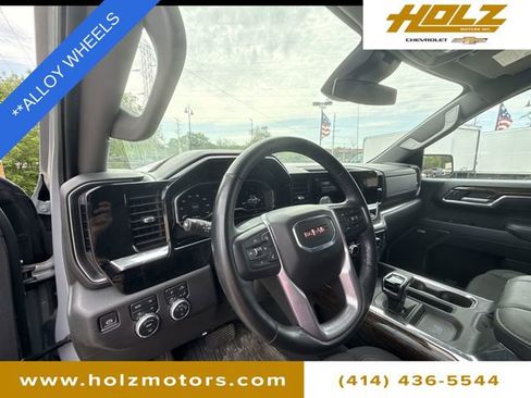 Used 2024 GMC Sierra 1500 Elevation w/ Preferred Package AWD/4WD image 10