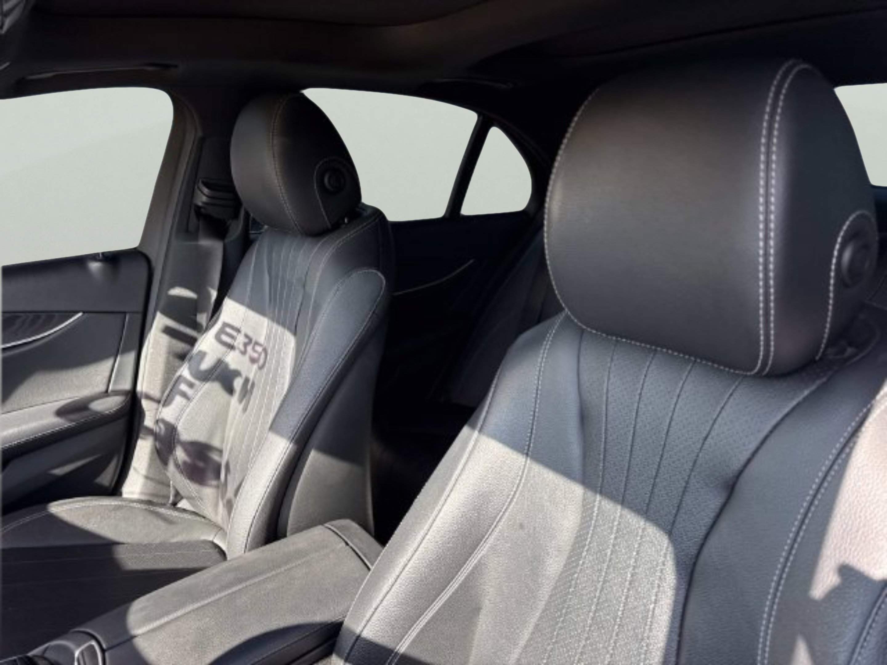 Used 2020 Mercedes-Benz E 350 4MATIC Sedan image 17