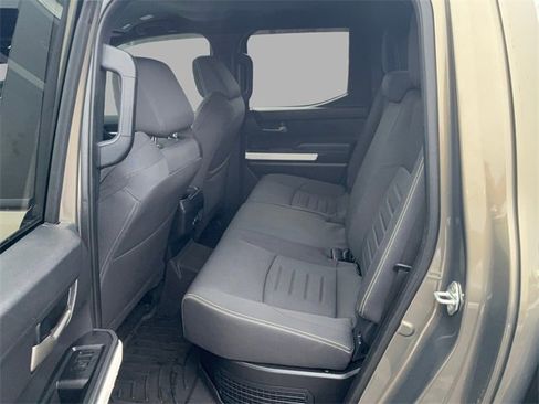 Used 2024 Toyota Tacoma TRD Off-Road w/ TRD Off Road Upgrade Package image 19