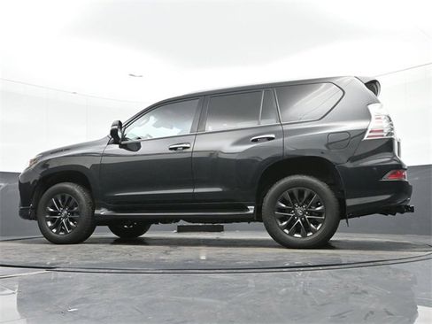 Certified 2023 Lexus GX 460 Premium w/ Premium Plus Package image 43