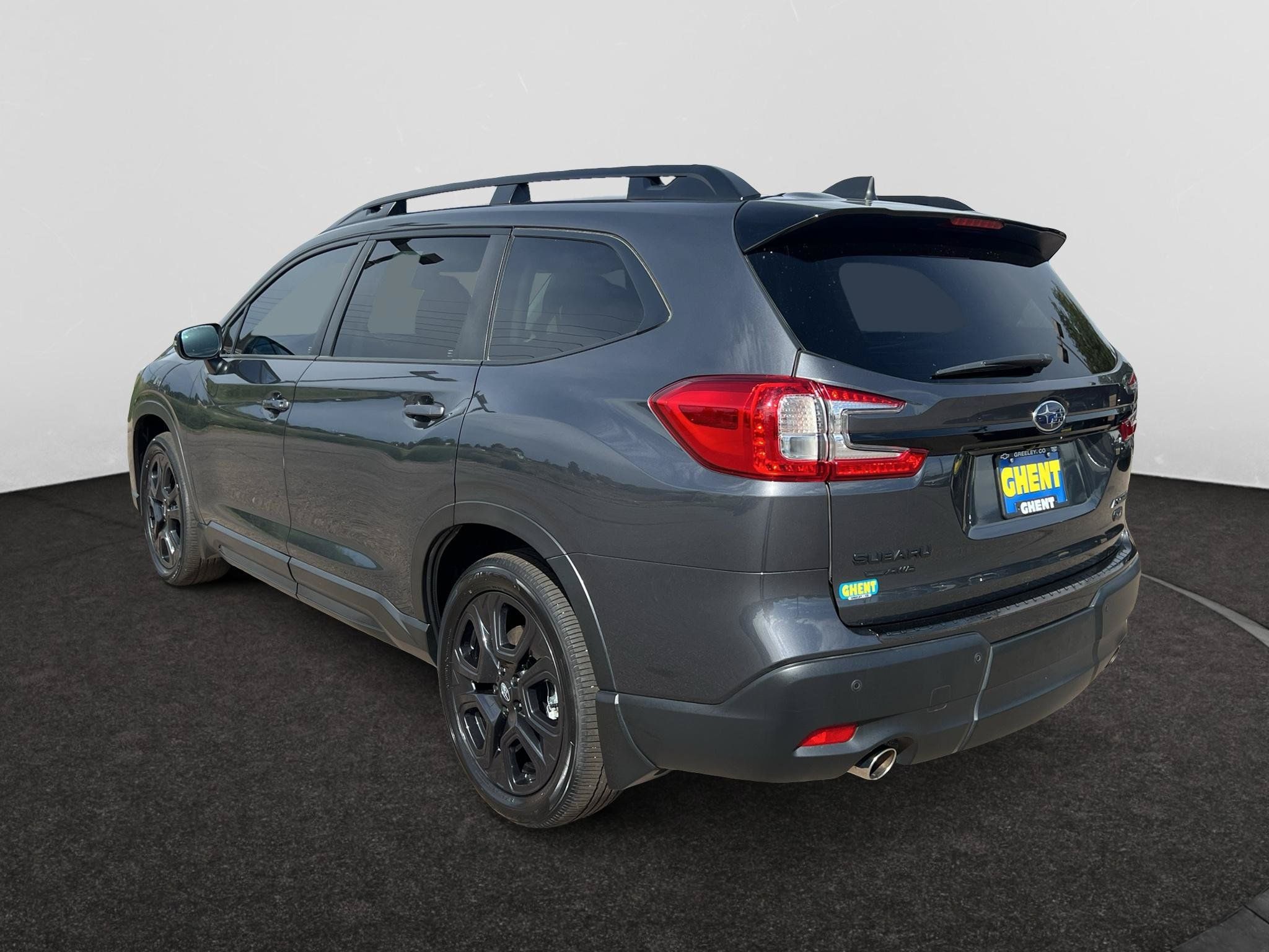 Used 2023 Subaru Ascent Onyx Edition AWD/4WD image 8