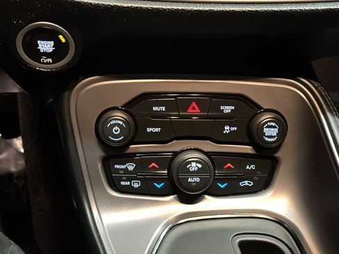 Used 2023 Dodge Challenger SXT image 26