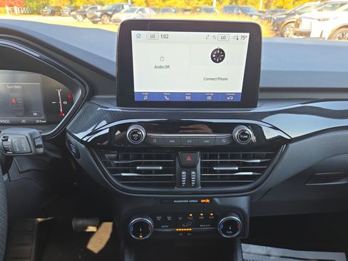 Used 2025 Ford Escape ST-Line image 14