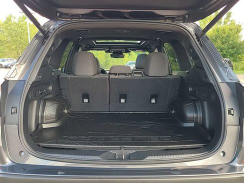 Used 2025 Subaru Forester Premium w/ Convenience Package #1 AWD/4WD image 34