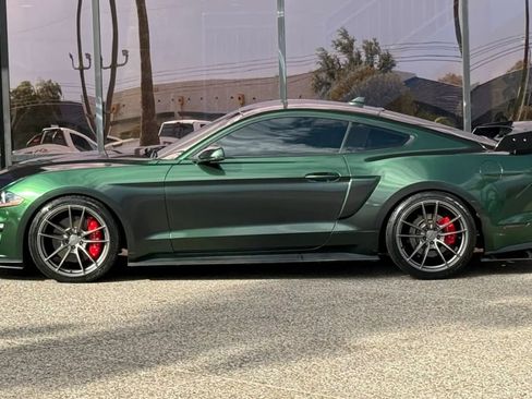 Used 2021 Ford Mustang GT Premium w/ Equipment Group 401A RWD image 4