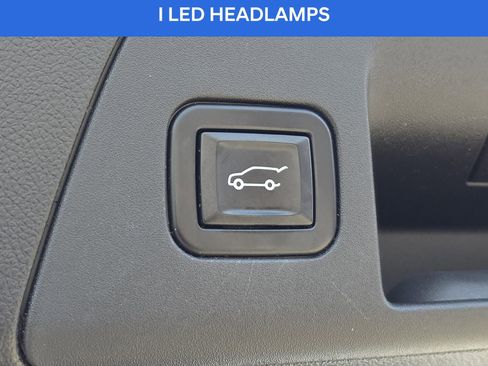 Used 2022 Buick Envision Essence w/ Sport Touring Package image 21