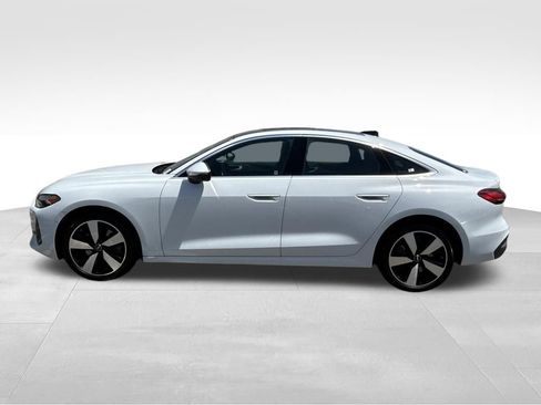 Used 2025 Audi A5 2.0T Premium w/ Premium Plus AWD/4WD image 2