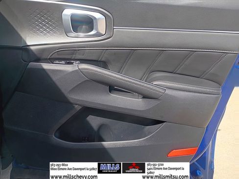 Used 2022 Kia Sorento SX image 16