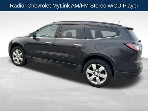 Used 2016 Chevrolet Traverse LT w/ Style and Technology Package FWD image 8