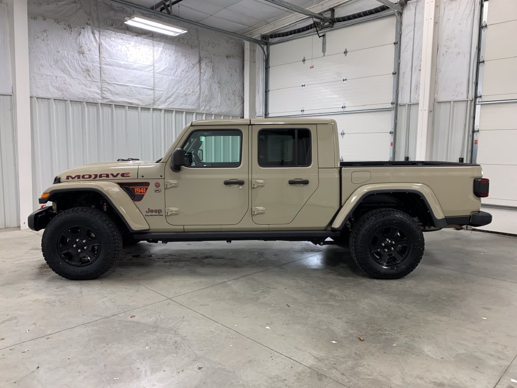 Used 2022 Jeep Gladiator Mojave w/ Cold Weather Group AWD/4WD image 4