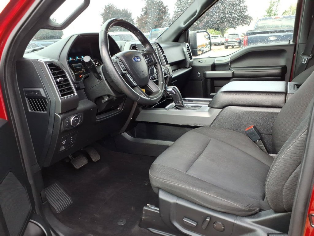 Used 2020 Ford F150 XLT w/ Equipment Group 302A Luxury AWD/4WD image 10