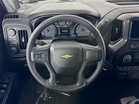 Used 2026 Chevrolet Silverado 1500 Custom AWD/4WD image 13