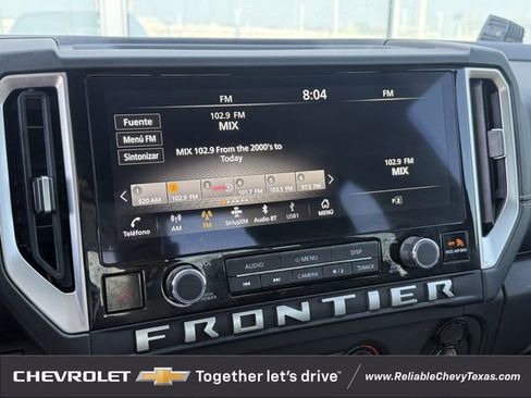 Used 2025 Nissan Frontier SV image 25