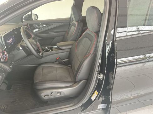 Certified 2025 Chevrolet Blazer EV RS image 20