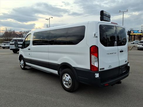 Used 2021 Ford Transit 350 XLT image 3